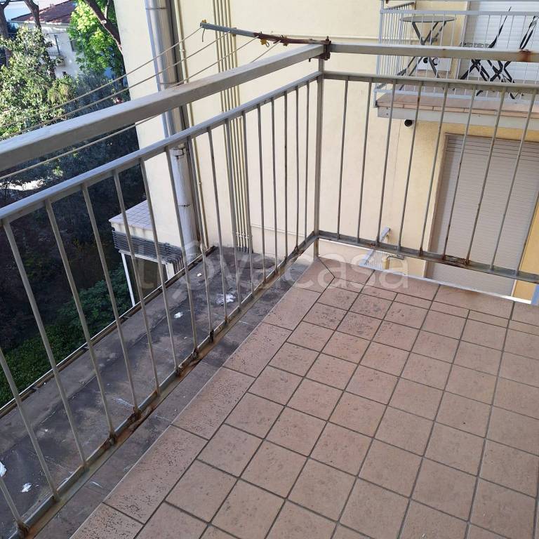 immagine annuncio 5 di 8