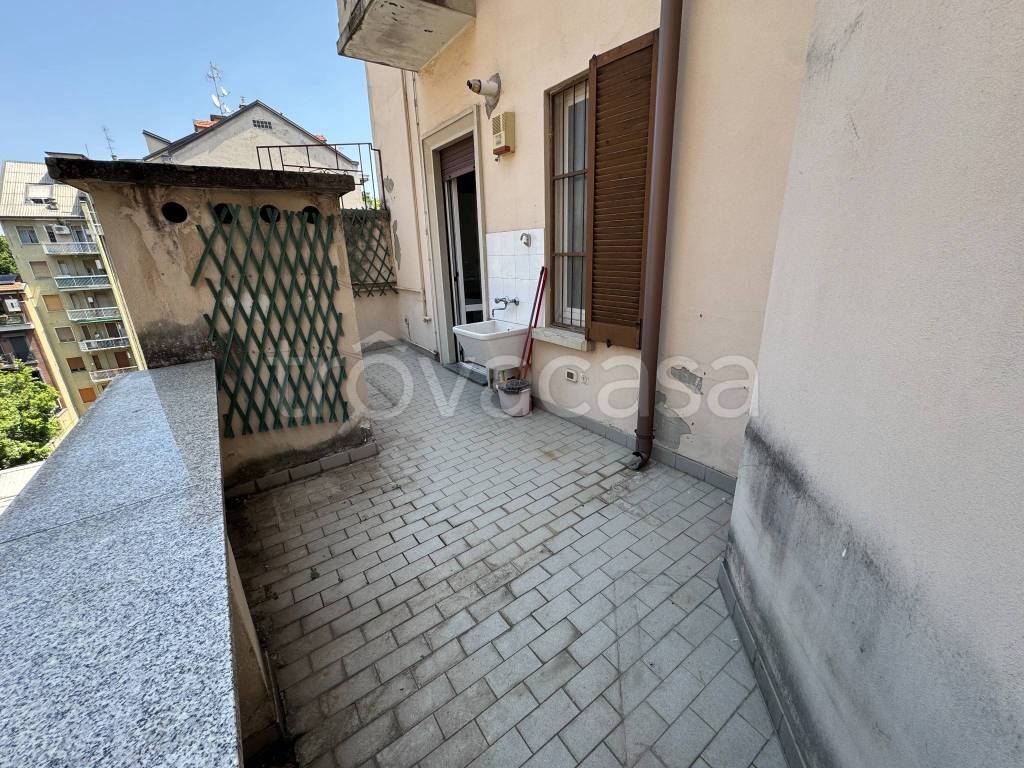 immagine annuncio 11 di 12