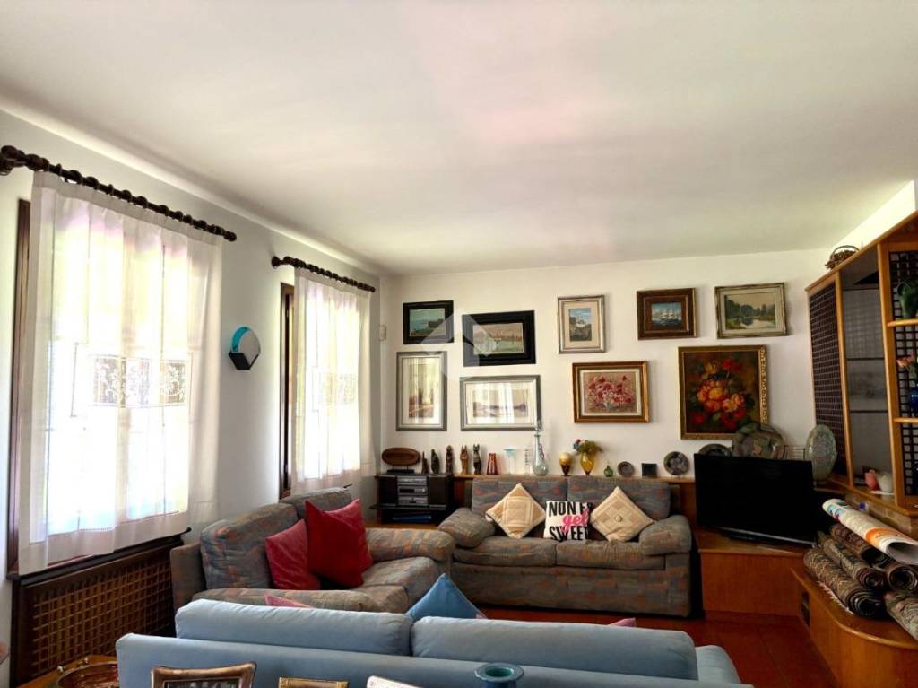 immagine annuncio 1 di 8