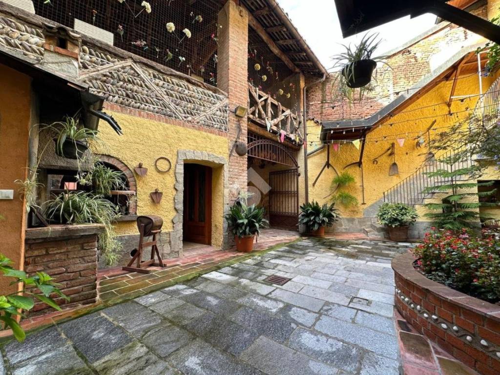 immagine annuncio 1 di 15