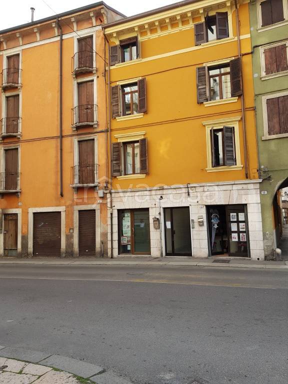 immagine annuncio 13 di 14