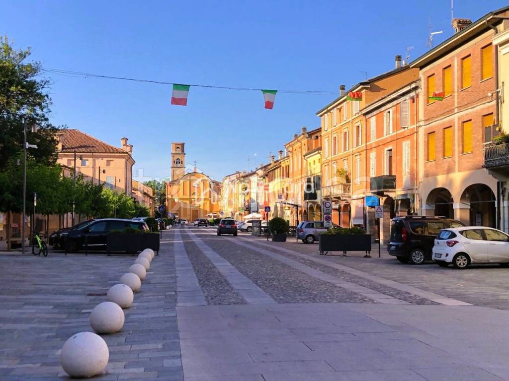 immagine annuncio 11 di 12