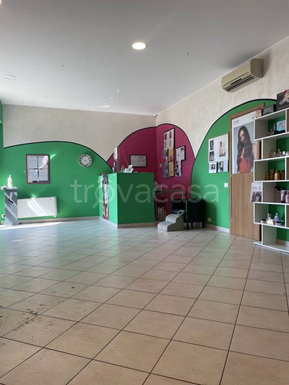 negozio in vendita a Rottofreno