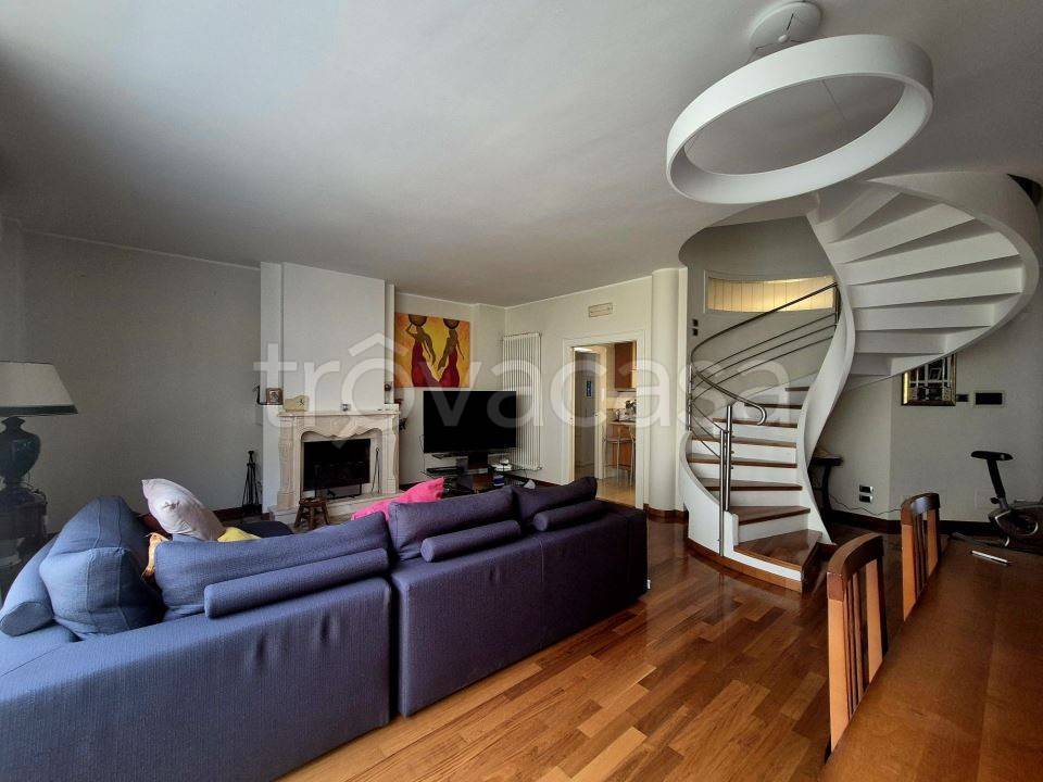 casa indipendente in vendita a Gissi