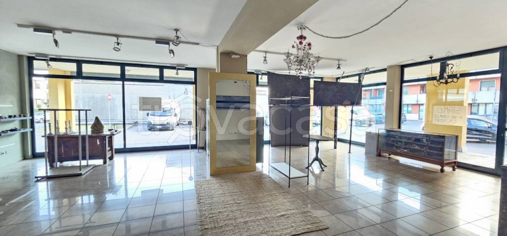 immagine annuncio 2 di 4