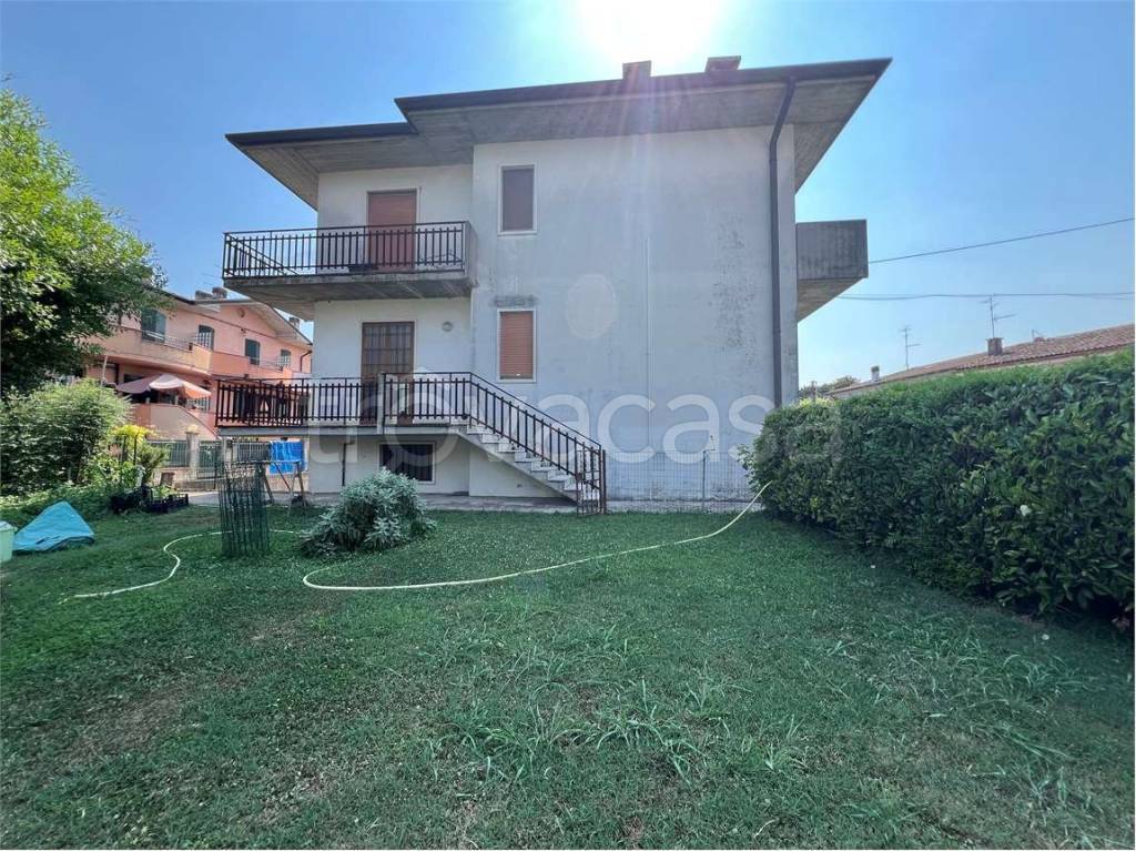 immagine annuncio 2 di 4