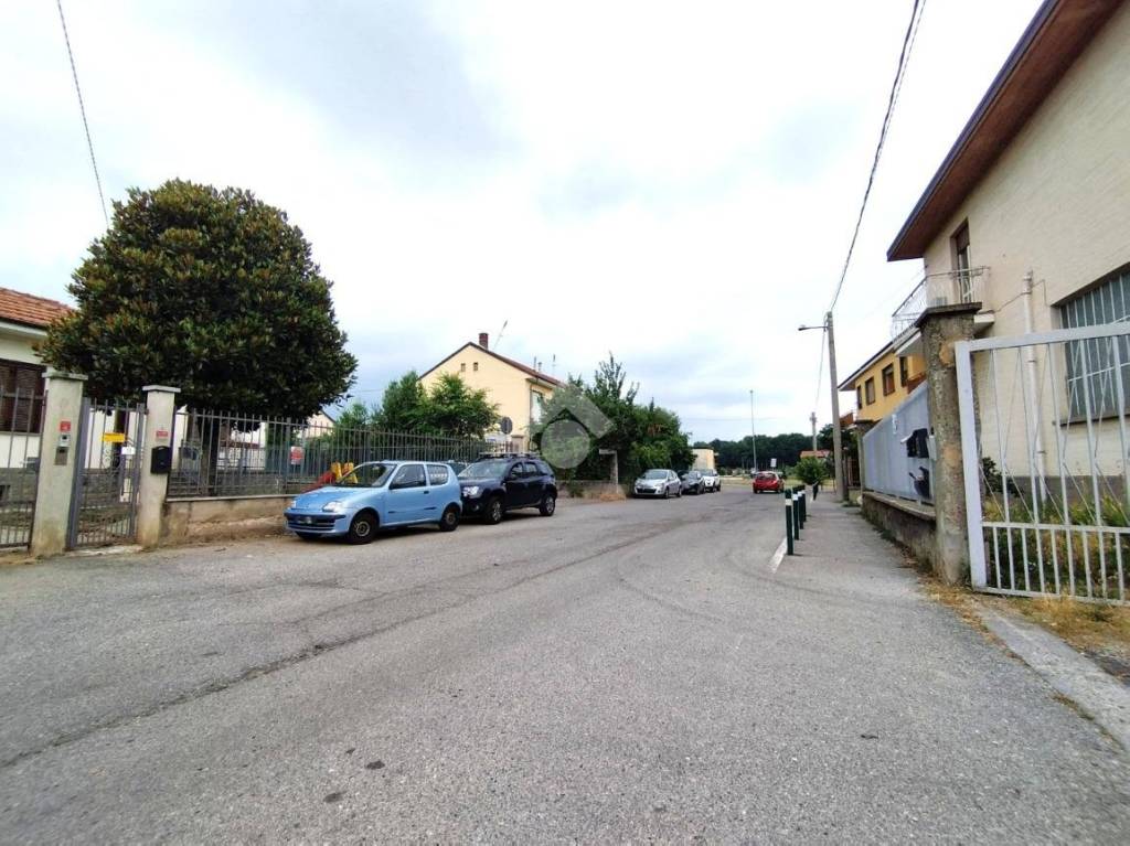 immagine annuncio 1 di 12