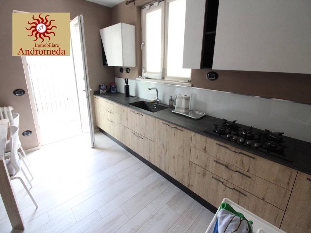 immagine annuncio 8 di 13