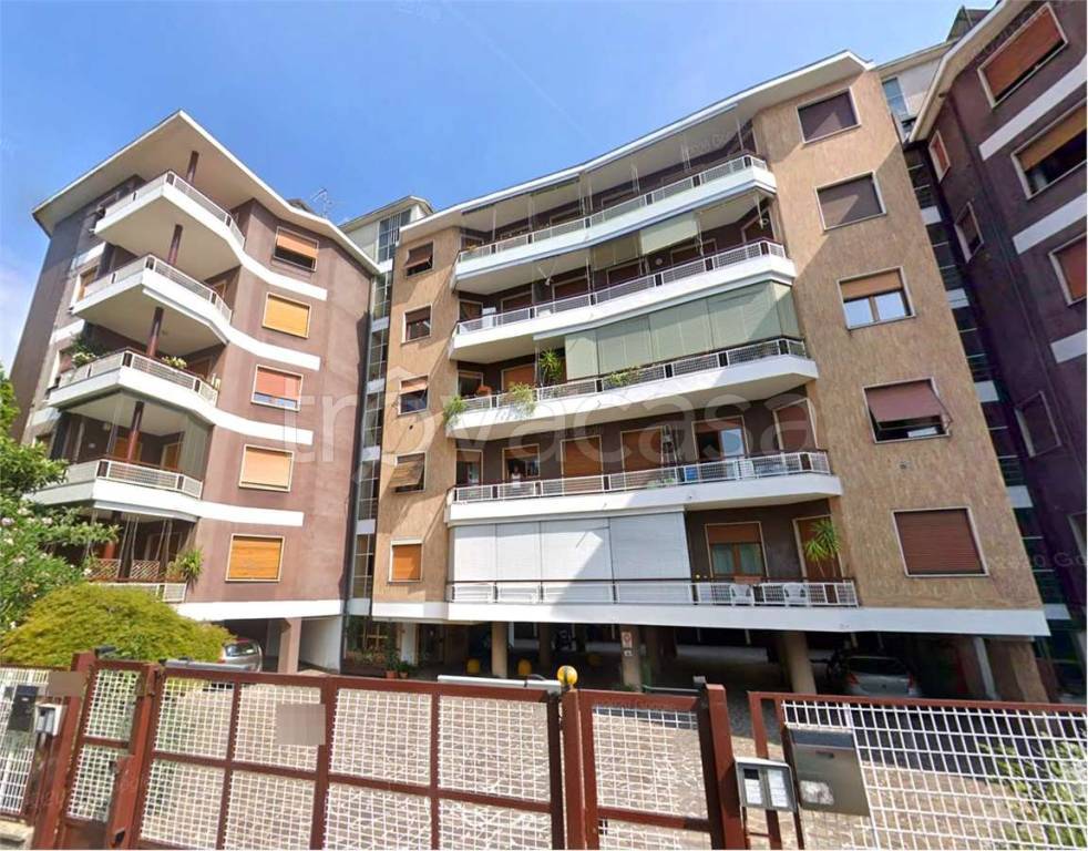 appartamento in vendita a Merate