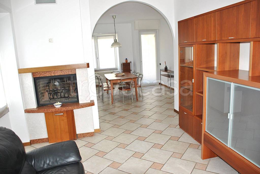 immagine annuncio 2 di 8