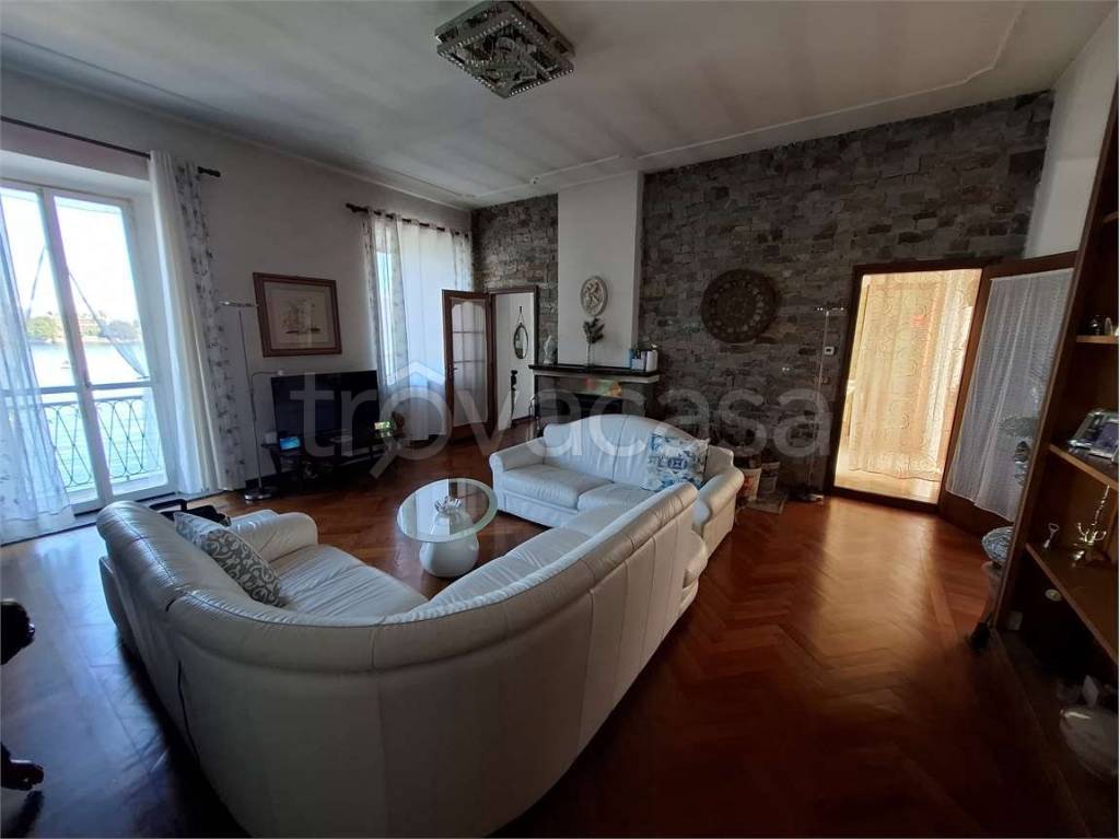immagine annuncio 1 di 14