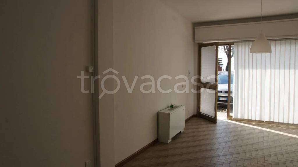 immagine annuncio 1 di 8