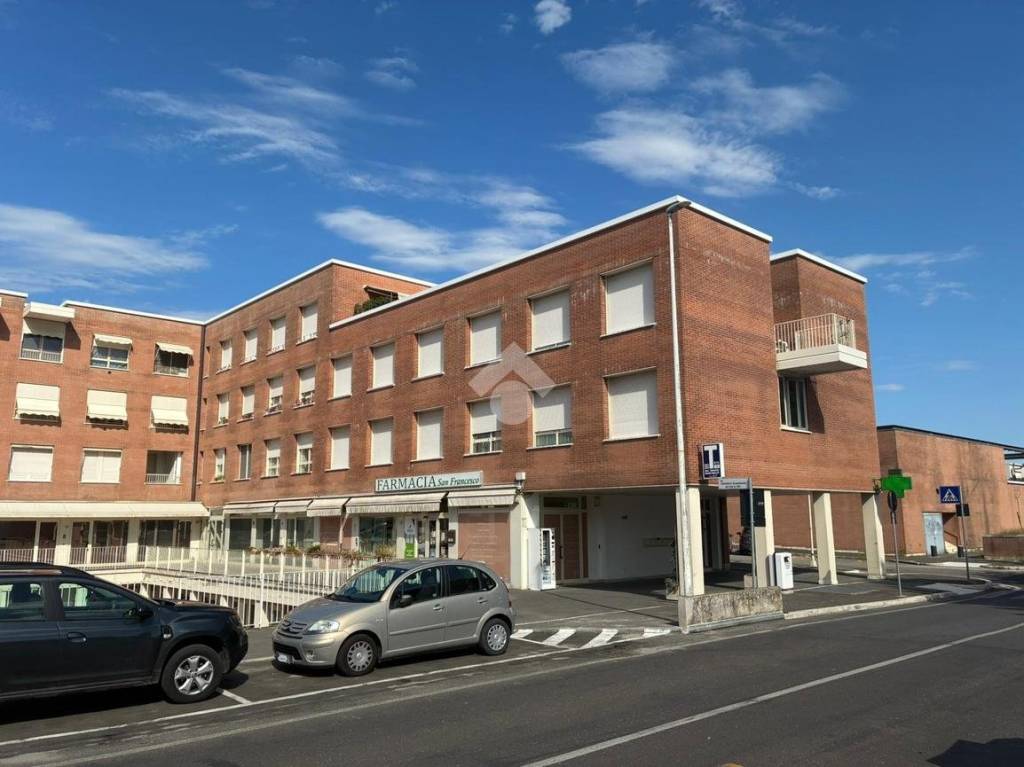 immagine annuncio 12 di 13