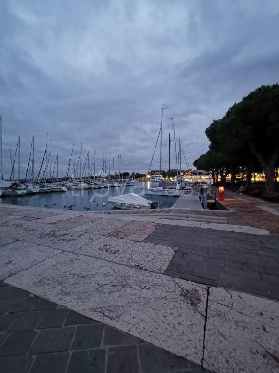 appartamento in affitto a Desenzano del Garda