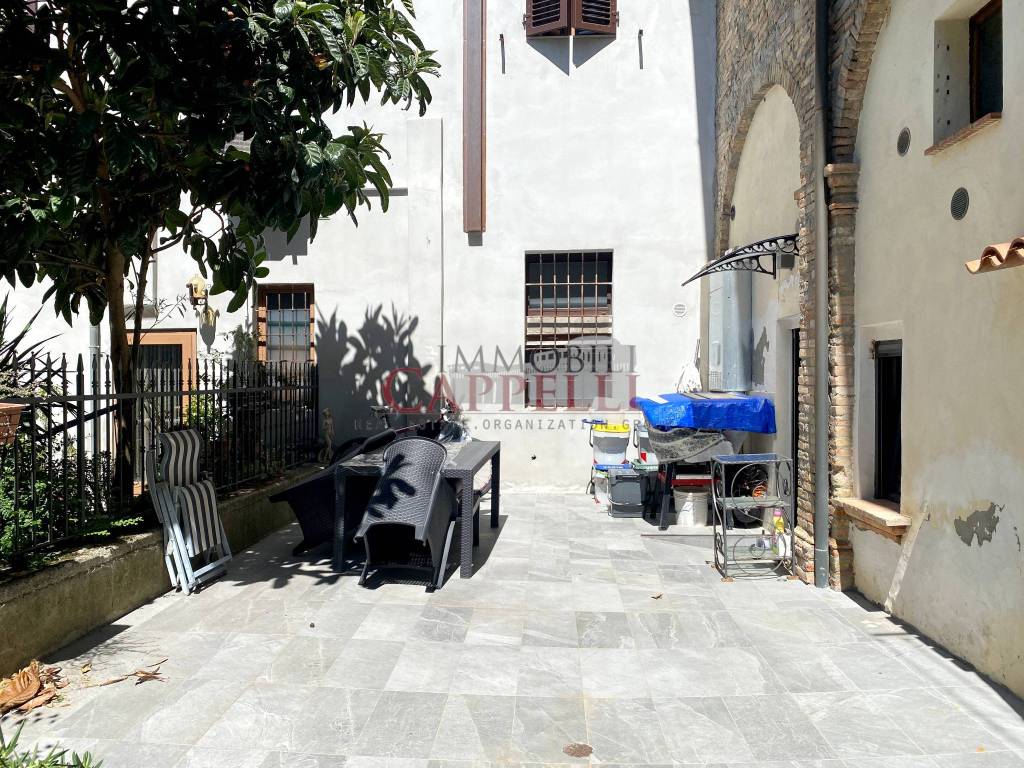 immagine annuncio 2 di 12