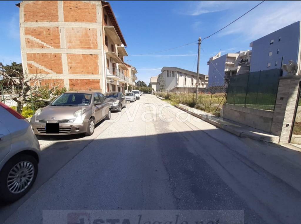 immagine annuncio 2 di 12