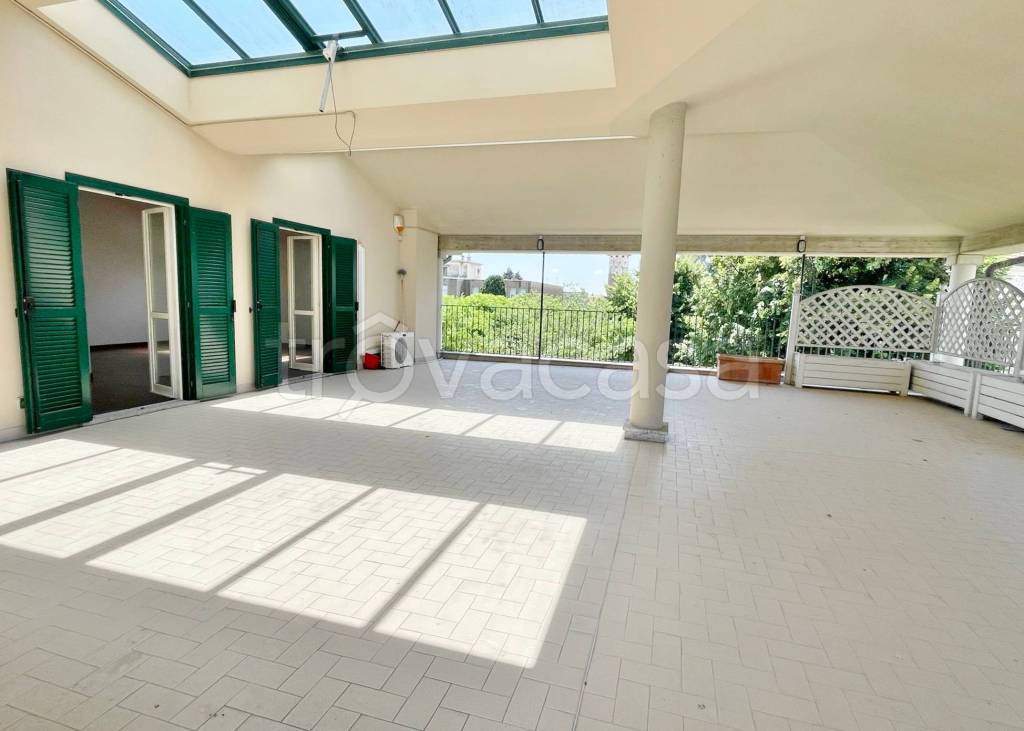 immagine annuncio 2 di 11