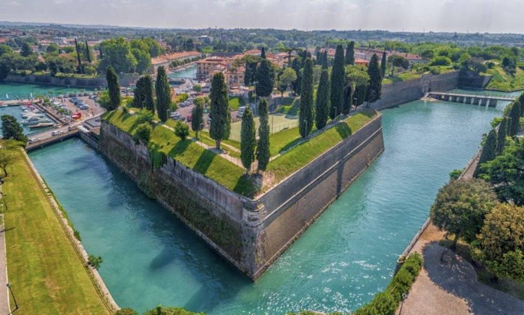 immagine annuncio 11 di 13