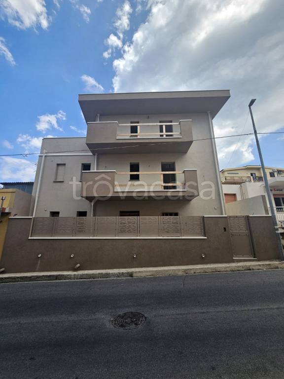 casa indipendente in vendita a Reggio di Calabria in zona Centro Storico
