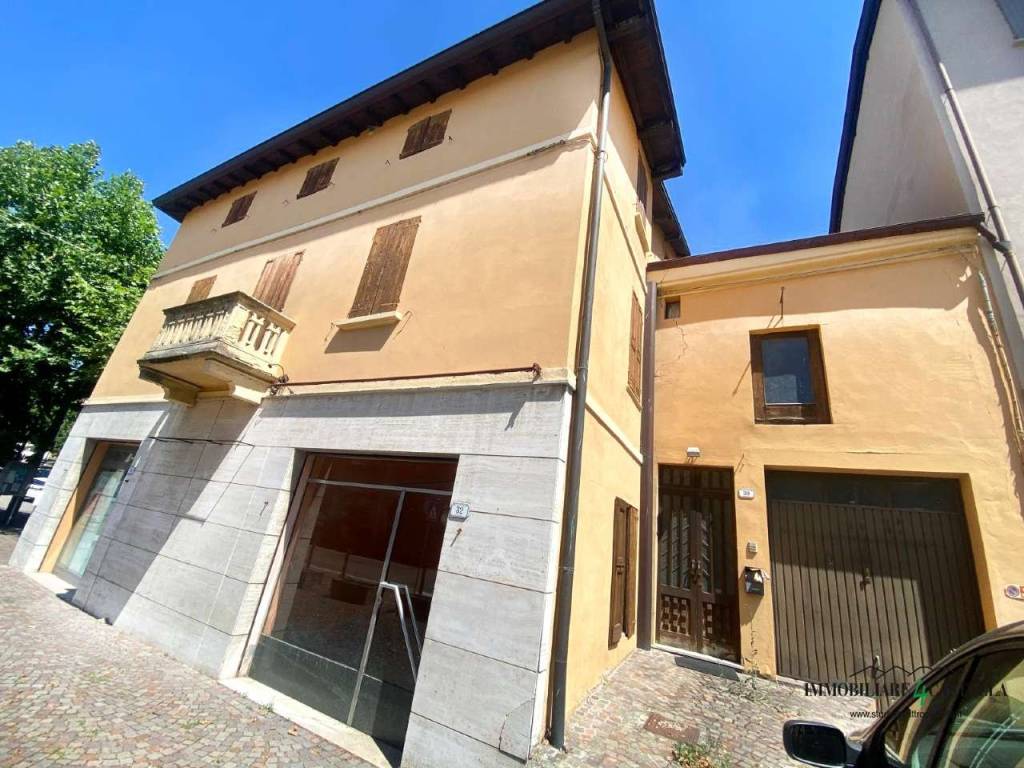 immagine annuncio 1 di 15