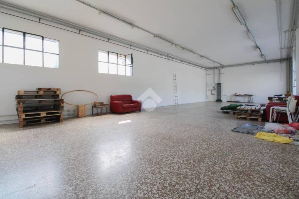 immagine annuncio 2 di 13