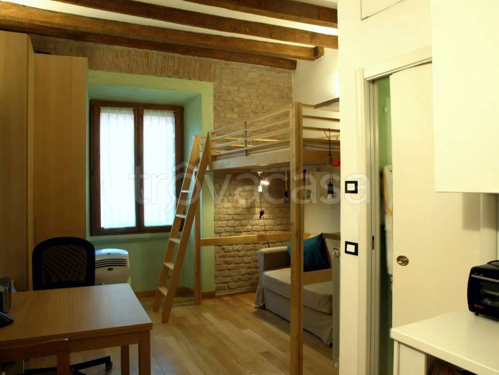 immagine annuncio 1 di 6