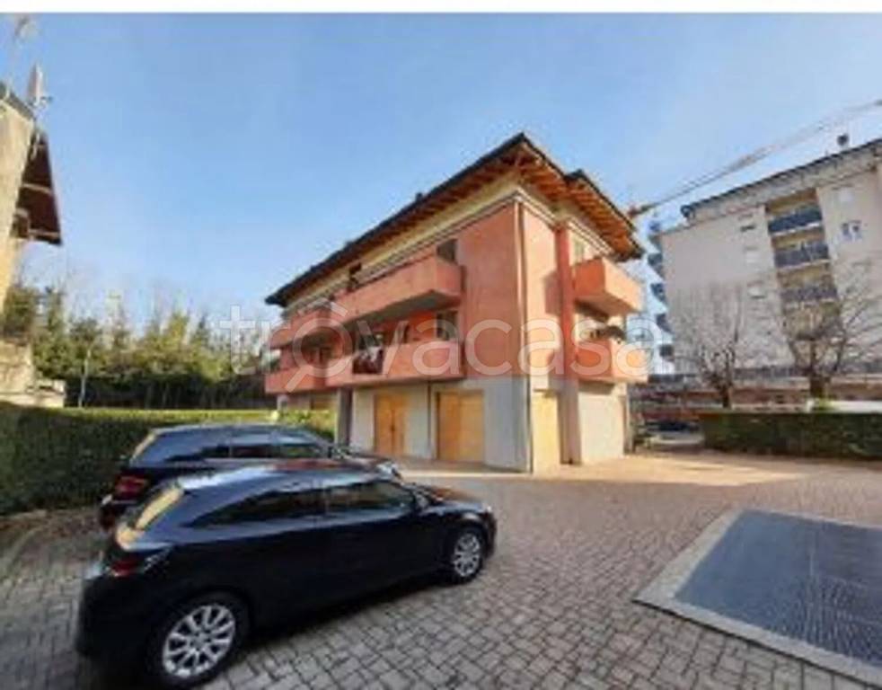 immagine annuncio 1 di 13