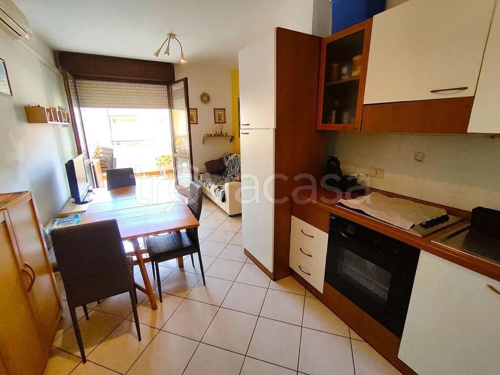 immagine annuncio 1 di 8