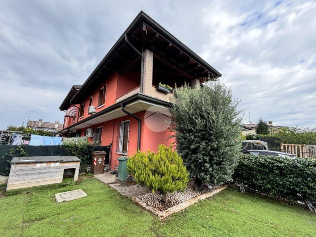 immagine annuncio 1 di 15