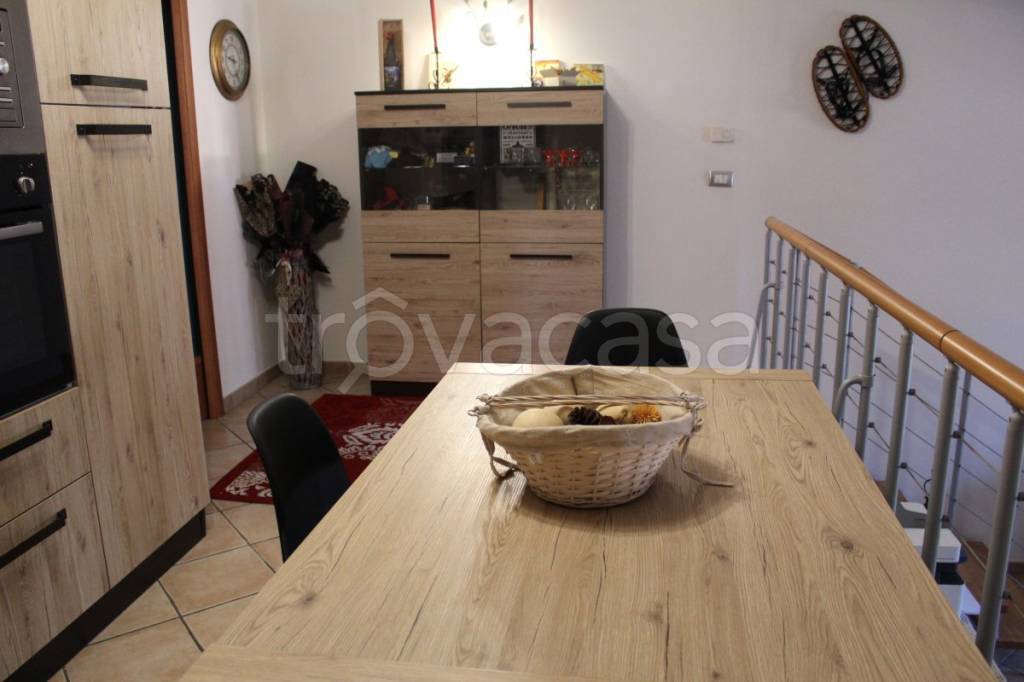 immagine annuncio 1 di 14