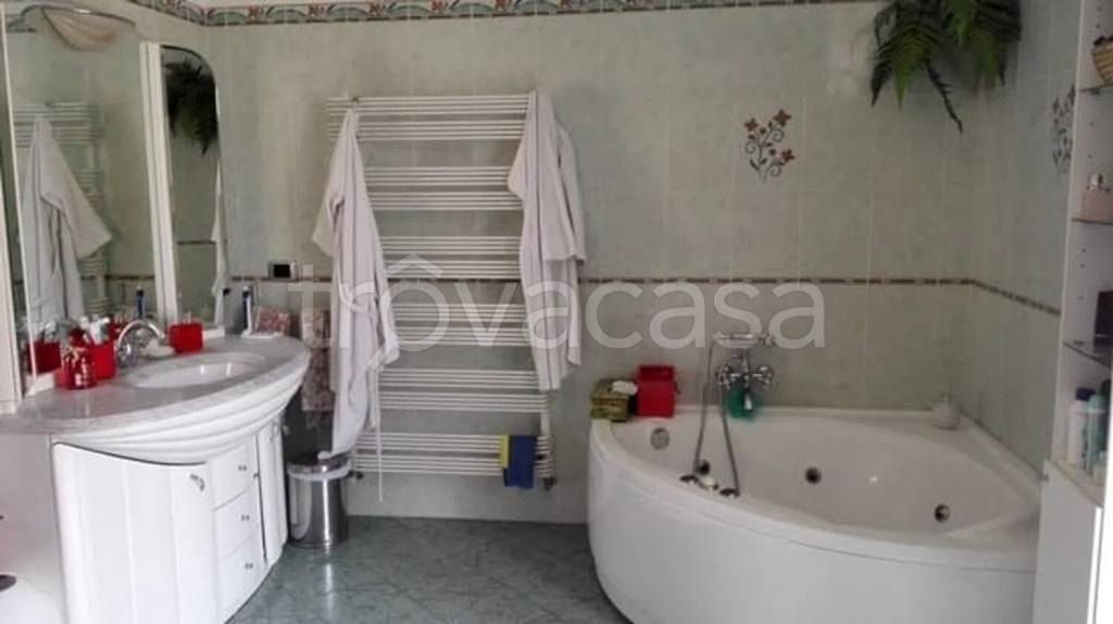 immagine annuncio 1 di 14