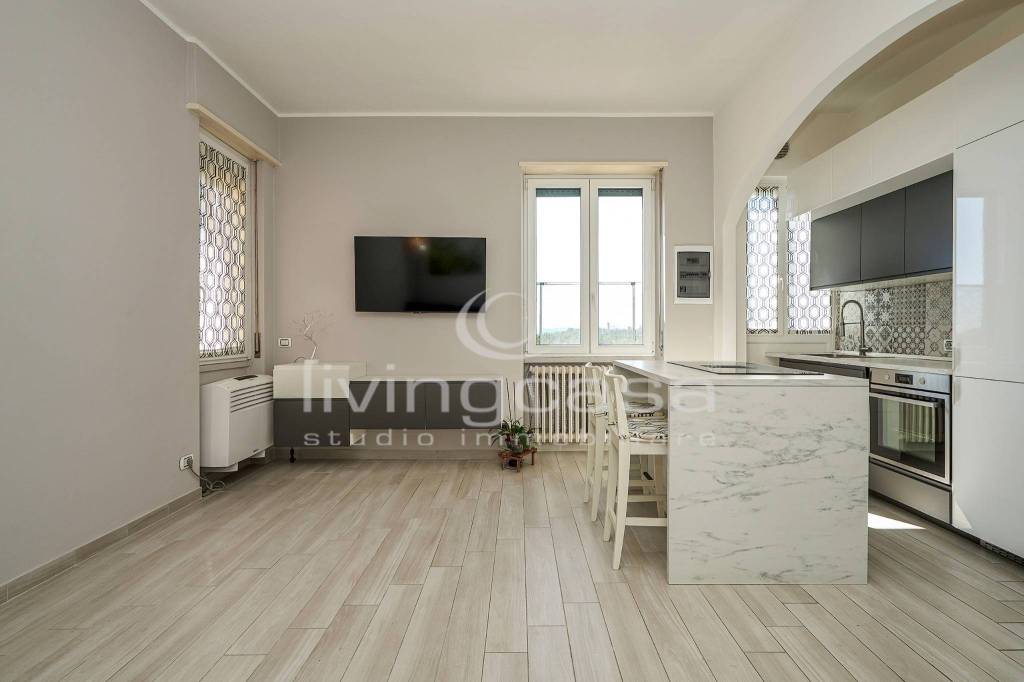 immagine annuncio 1 di 14