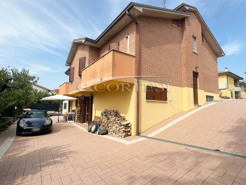 immagine annuncio 1 di 15