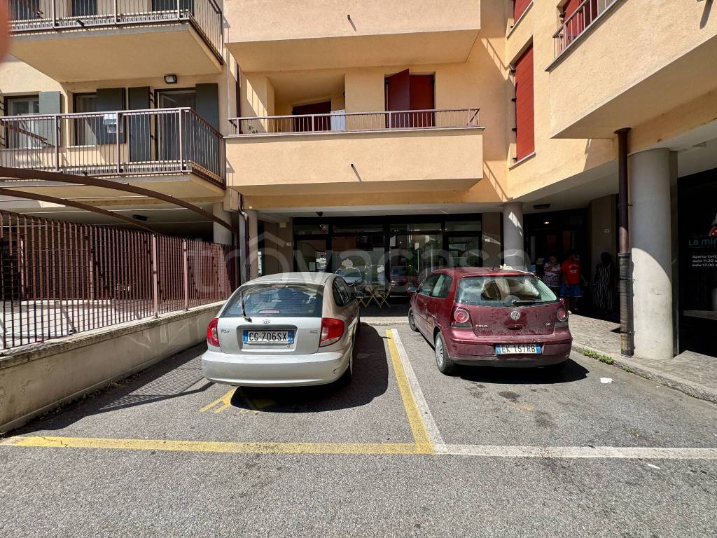 immagine annuncio 11 di 12