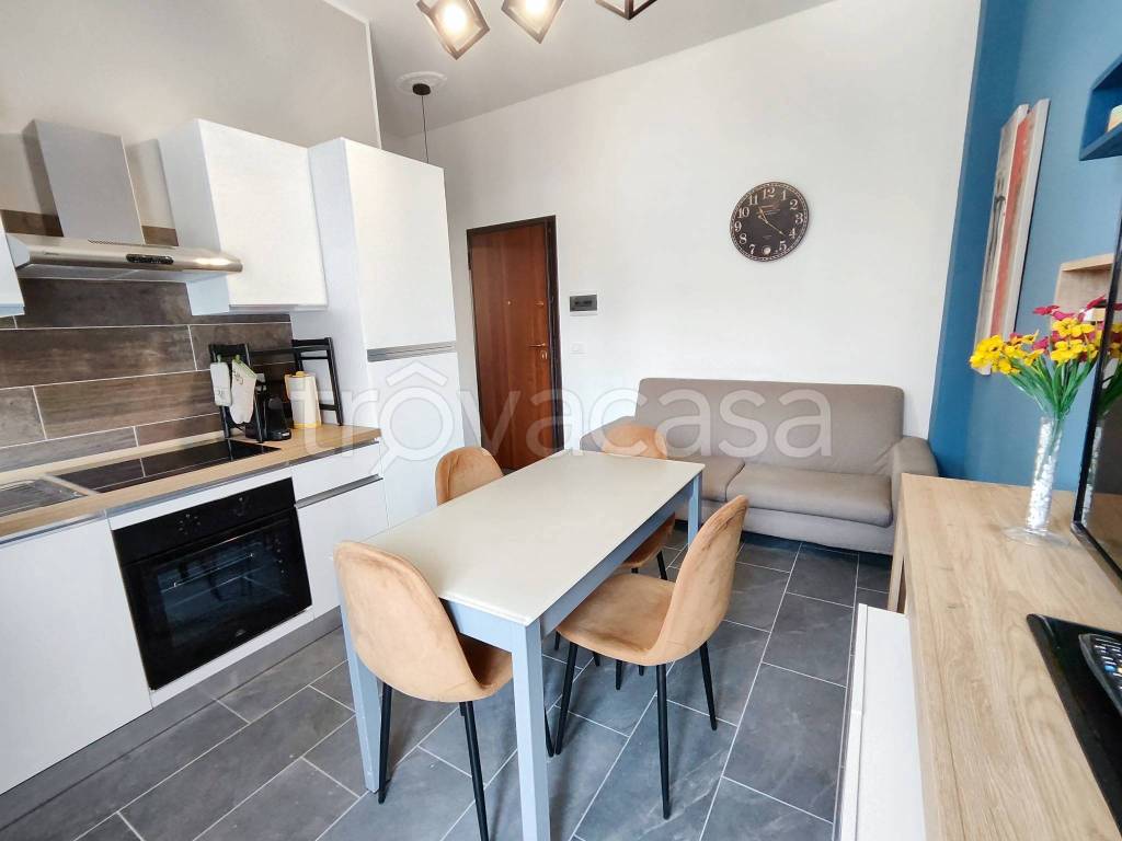 immagine annuncio 1 di 14