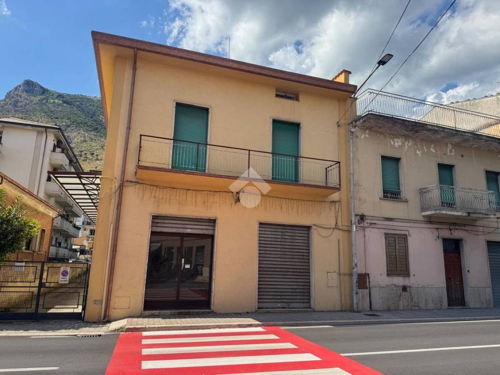 immagine annuncio 1 di 9
