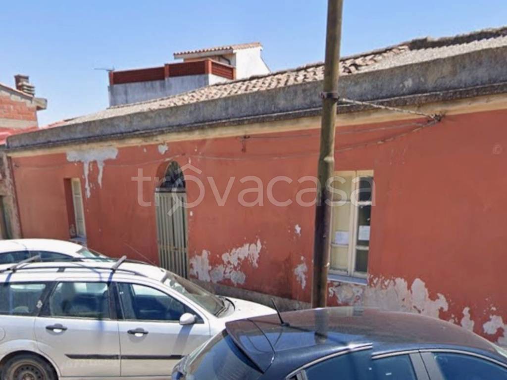 Case in vendita da privati a Cabras - TrovaCasa