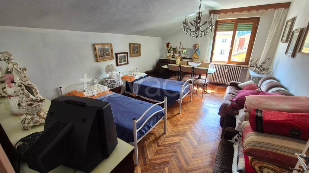immagine annuncio 1 di 8