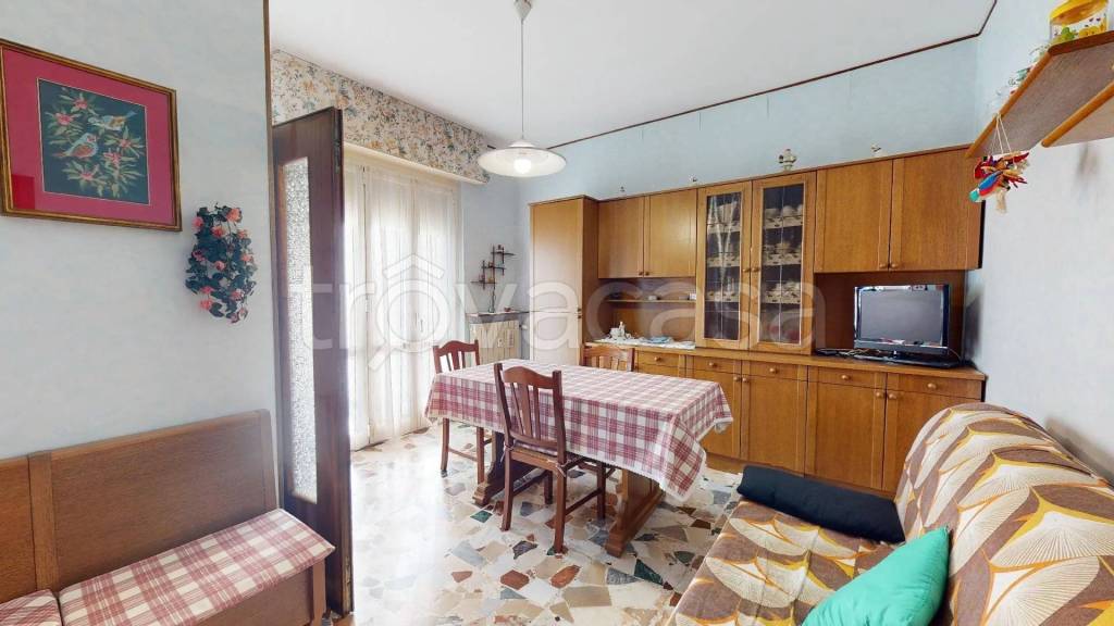 immagine annuncio 1 di 14