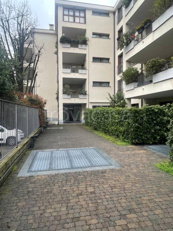 immagine annuncio 1 di 14