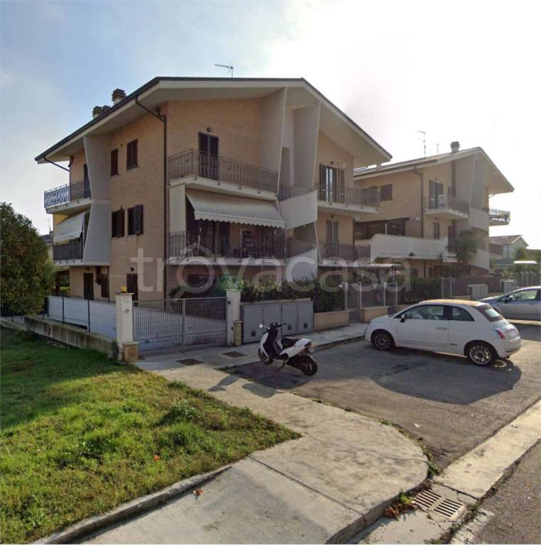 immagine annuncio 13 di 14