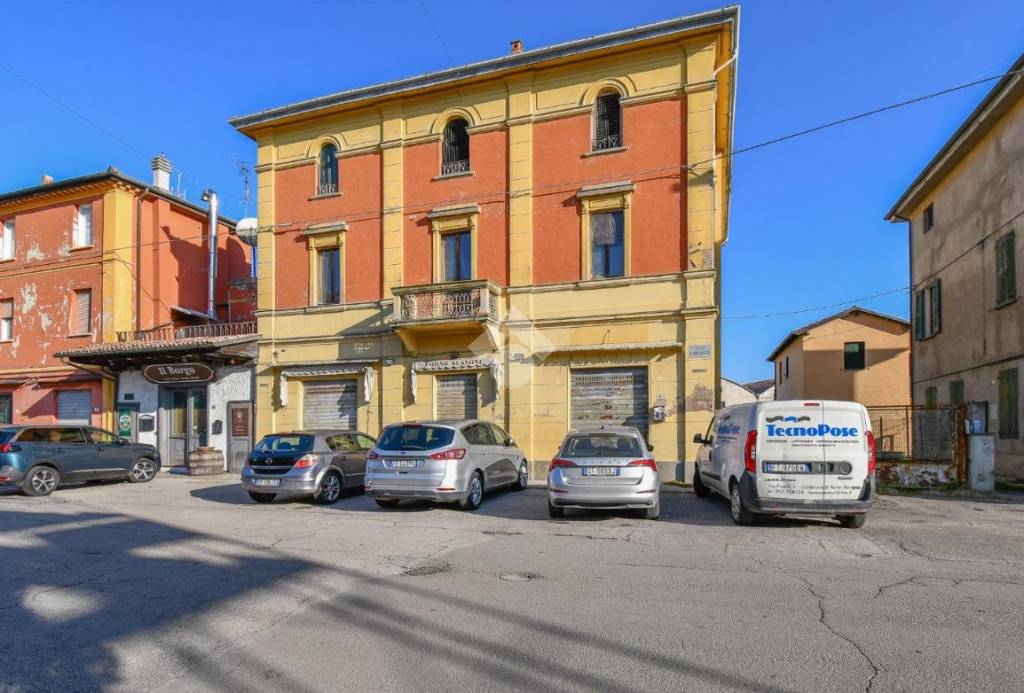 immagine annuncio 2 di 4