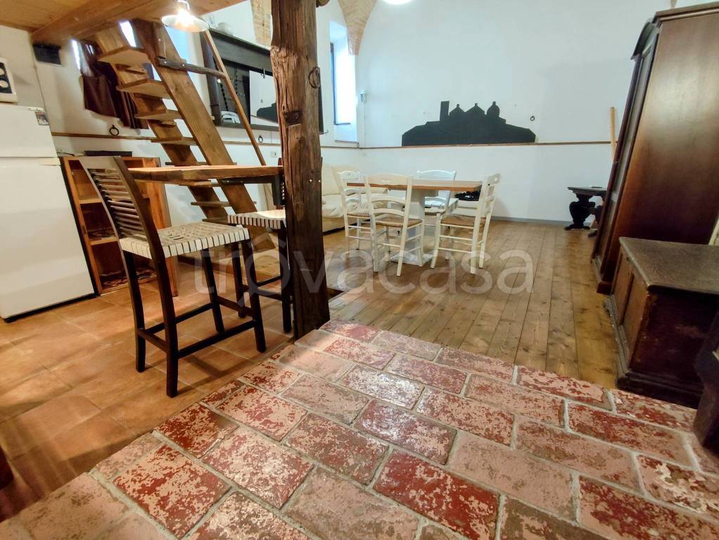 immagine annuncio 1 di 12