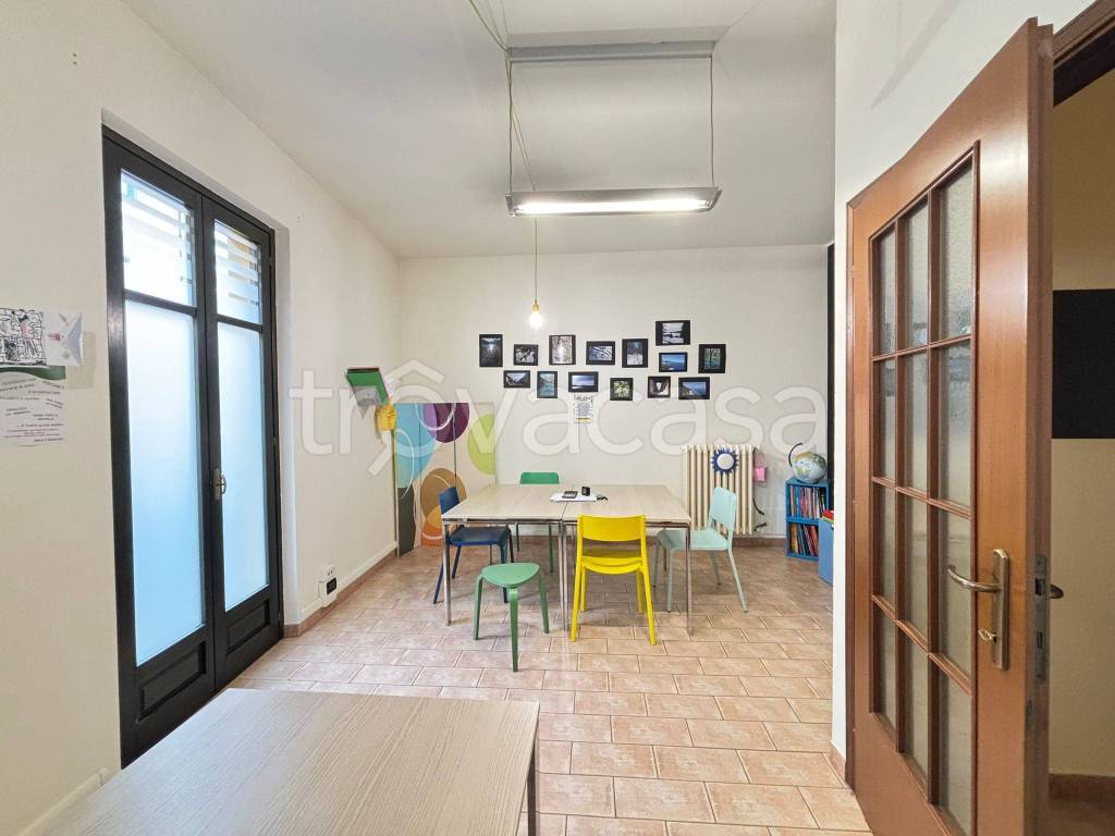 immagine annuncio 11 di 12