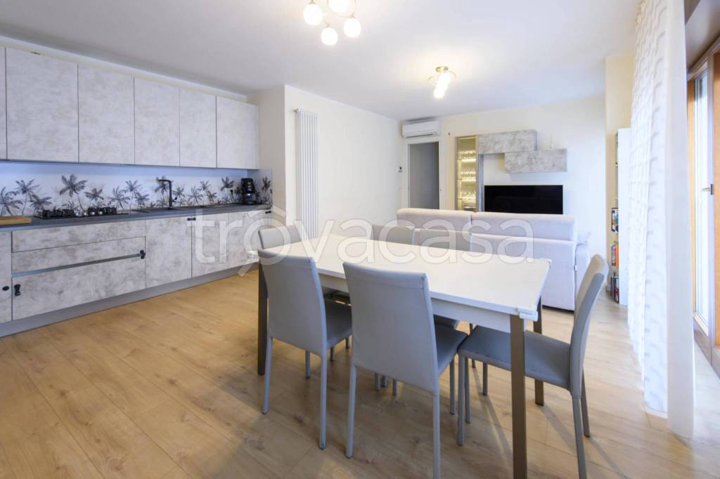 immagine annuncio 1 di 11