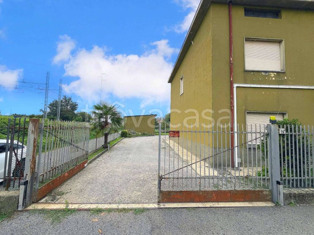 immagine annuncio 1 di 12