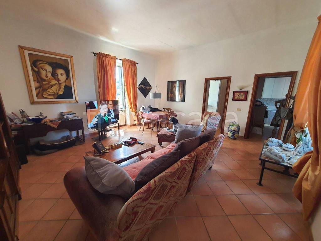 immagine annuncio 1 di 8