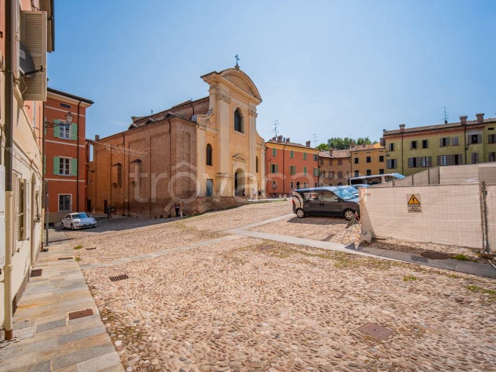immagine annuncio 1 di 13