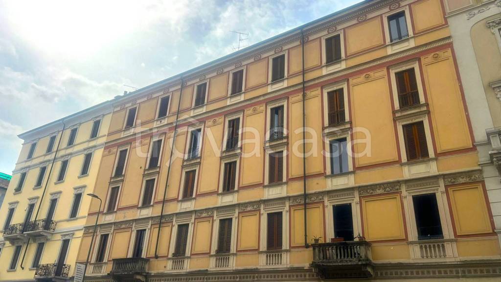 immagine annuncio 11 di 12