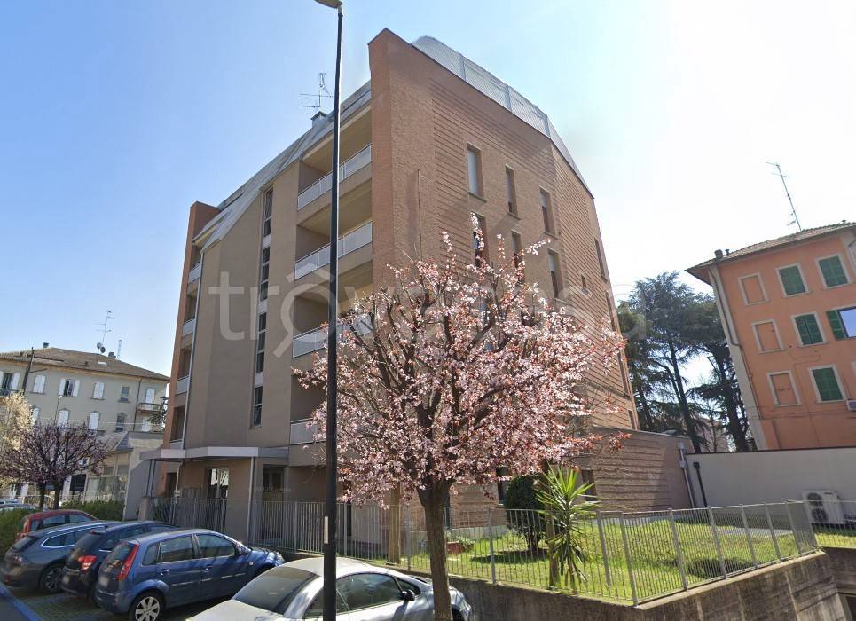 immagine annuncio 11 di 12